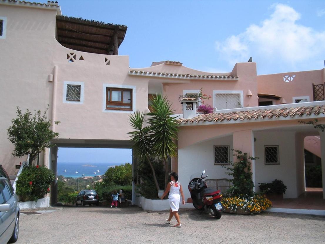 Appartamento Taras Sottovento - Porto Cervo Abbiadori المظهر الخارجي الصورة